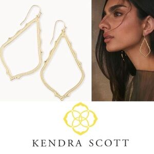 NEW Kendra Scott Gold Scalloped Drop Earrings
